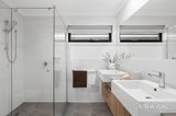 https://images.listonce.com.au/custom/160x/listings/46-ryland-avenue-croydon-vic-3136/268/01938268_img_10.jpg?payQ6M618jU