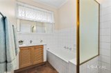 https://images.listonce.com.au/custom/160x/listings/46-sandgate-avenue-glen-waverley-vic-3150/652/01927652_img_12.jpg?aTJo5PmokHE