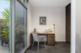 https://images.listonce.com.au/custom/160x/listings/46-somerset-street-richmond-vic-3121/622/00843622_img_11.jpg?vKzThhb7SMI