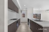 https://images.listonce.com.au/custom/160x/listings/46-steamboat-avenue-winter-valley-vic-3358/436/01943436_img_06.jpg?1rocQbRrEE0