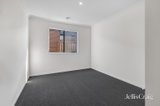 https://images.listonce.com.au/custom/160x/listings/46-steamboat-avenue-winter-valley-vic-3358/436/01943436_img_09.jpg?UgiT1uXK8dc