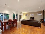 https://images.listonce.com.au/custom/160x/listings/46-stirling-road-croydon-vic-3136/914/00620914_img_05.jpg?Ej7jgHKCZAg