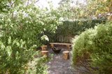 https://images.listonce.com.au/custom/160x/listings/46-the-avenue-ocean-grove-vic-3226/516/01727516_img_24.jpg?b9qO_6ICttE
