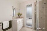 https://images.listonce.com.au/custom/160x/listings/46-wandana-crescent-mooroolbark-vic-3138/725/01903725_img_12.jpg?5PYRAlwIqZk