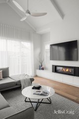 https://images.listonce.com.au/custom/160x/listings/46-yarralea-street-alphington-vic-3078/859/01933859_img_09.jpg?9Hv7kuKj6XI
