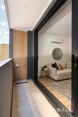 https://images.listonce.com.au/custom/160x/listings/462-albert-street-footscray-vic-3011/492/01927492_img_06.jpg?C6S_bws5Gio