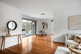 https://images.listonce.com.au/custom/160x/listings/463-mountain-view-rd-montmorency-vic-3094/537/01972537_img_02.jpg?eIwYfIVdA8I