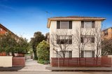 https://images.listonce.com.au/custom/160x/listings/463-ormond-road-elwood-vic-3184/991/01794991_img_02.jpg?xWA7HF3fVUI