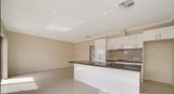 https://images.listonce.com.au/custom/160x/listings/464-ahern-road-pakenham-vic-3810/855/01746855_img_02.jpg?GV2MfZbUUSo