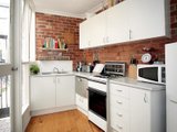 https://images.listonce.com.au/custom/160x/listings/467-coventry-street-south-melbourne-vic-3205/275/01090275_img_02.jpg?ww75RXfP3fI