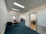 https://images.listonce.com.au/custom/160x/listings/467-pakington-street-geelong-west-vic-3218/904/01679904_img_05.jpg?SpG6bRoYAZc