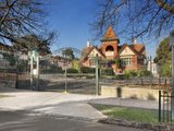 https://images.listonce.com.au/custom/160x/listings/467-wattle-valley-road-canterbury-vic-3126/813/01684813_img_06.jpg?nb0b7cdMhR4