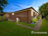 https://images.listonce.com.au/custom/160x/listings/468-hewish-road-croydon-vic-3136/745/01525745_img_06.jpg?SbC5UlhnypA