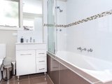 https://images.listonce.com.au/custom/160x/listings/46a-daymar-drive-mooroolbark-vic-3138/634/01727634_img_08.jpg?qyAQ-lA3caU