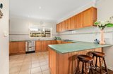 https://images.listonce.com.au/custom/160x/listings/47-alma-terrace-newport-vic-3015/019/01290019_img_02.jpg?m9hEIIvPQLc