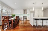 https://images.listonce.com.au/custom/160x/listings/47-ashwood-drive-ashwood-vic-3147/132/00515132_img_03.jpg?rVJIWLK3rhE