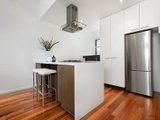 https://images.listonce.com.au/custom/160x/listings/47-beach-avenue-elwood-vic-3184/340/01793340_img_03.jpg?GORq3DMWnWM