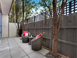 https://images.listonce.com.au/custom/160x/listings/47-beach-avenue-elwood-vic-3184/340/01793340_img_08.jpg?i9Jcyu-Ggl8