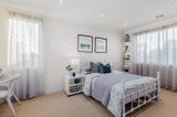 https://images.listonce.com.au/custom/160x/listings/47-brockhoff-drive-burwood-vic-3125/802/01626802_img_10.jpg?Dou4fOz23gY