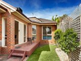 https://images.listonce.com.au/custom/160x/listings/47-cameron-road-box-hill-north-vic-3129/552/01684552_img_07.jpg?1N07atVf1TI