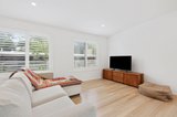 https://images.listonce.com.au/custom/160x/listings/47-canterbury-jetty-road-rye-vic-3941/216/01949216_img_04.jpg?ZYjCn9CDvFo