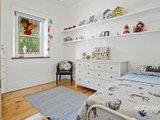 https://images.listonce.com.au/custom/160x/listings/47-castlemaine-street-yarraville-vic-3013/653/01202653_img_08.jpg?NSFvwBRMCI8