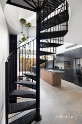 https://images.listonce.com.au/custom/160x/listings/47-cecil-street-fitzroy-vic-3065/204/01910204_img_15.jpg?QbHxOylGjS8