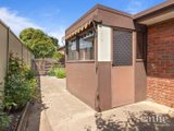 https://images.listonce.com.au/custom/160x/listings/47-clarkson-street-sebastopol-vic-3356/576/01576576_img_10.jpg?opFrmH38sD8