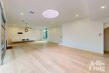 https://images.listonce.com.au/custom/160x/listings/47-clyde-street-st-kilda-vic-3182/054/01586054_img_03.jpg?RrKTclbBBRc