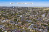 https://images.listonce.com.au/custom/160x/listings/47-delmore-crescent-glen-waverley-vic-3150/729/01740729_img_09.jpg?1rrn6szgbTo