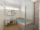 https://images.listonce.com.au/custom/160x/listings/47-essex-road-mount-waverley-vic-3149/873/00967873_img_08.jpg?BLz6Ui2zVrw