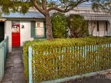 https://images.listonce.com.au/custom/160x/listings/47-finlay-street-albert-park-vic-3206/255/01087255_img_12.jpg?hDQhYaYm6fY
