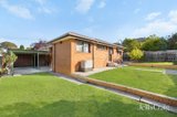 https://images.listonce.com.au/custom/160x/listings/47-galahad-crescent-glen-waverley-vic-3150/492/01904492_img_11.jpg?E44nZOeBYpk
