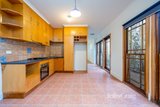 https://images.listonce.com.au/custom/160x/listings/47-hardy-street-south-yarra-vic-3141/485/01906485_img_02.jpg?jYxA7Xc2D-4