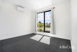 https://images.listonce.com.au/custom/160x/listings/47-hibiscus-avenue-cheltenham-vic-3192/156/01783156_img_08.jpg?_pRxDQOAlwI