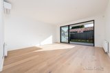 https://images.listonce.com.au/custom/160x/listings/47-hutchinson-street-brunswick-east-vic-3057/883/01915883_img_09.jpg?DFatCfuBWaI
