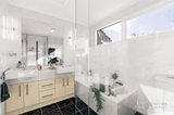 https://images.listonce.com.au/custom/160x/listings/47-john-street-elwood-vic-3184/254/01780254_img_11.jpg?z2h0KvHcjwE