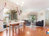 https://images.listonce.com.au/custom/160x/listings/47-mangans-road-lilydale-vic-3140/902/01524902_img_03.jpg?EcY8ZzSpYL0