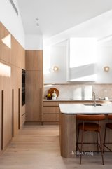 https://images.listonce.com.au/custom/160x/listings/47-molesworth-street-coburg-vic-3058/084/01717084_img_06.jpg?Y2gCKZzh514