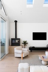 https://images.listonce.com.au/custom/160x/listings/47-molesworth-street-coburg-vic-3058/084/01717084_img_22.jpg?mMXcUqrwOx0
