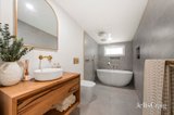 https://images.listonce.com.au/custom/160x/listings/47-monbulk-road-mount-evelyn-vic-3796/167/01905167_img_14.jpg?0TCRW7Eemlc