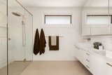 https://images.listonce.com.au/custom/160x/listings/47-nimmo-street-essendon-vic-3040/879/01752879_img_05.jpg?yL6botK8pyg