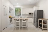 https://images.listonce.com.au/custom/160x/listings/47-north-avenue-bentleigh-vic-3204/693/00818693_img_07.jpg?mpBarRY7vps