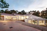 https://images.listonce.com.au/custom/160x/listings/47-obriens-lane-templestowe-vic-3106/175/01739175_img_01.jpg?D-PNm5p4MEI