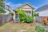 https://images.listonce.com.au/custom/160x/listings/47-robb-street-essendon-vic-3040/450/01633450_img_01.jpg?1Z9TK0-p0Sg