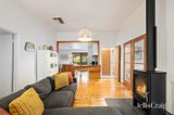 https://images.listonce.com.au/custom/160x/listings/47-st-leonards-road-healesville-vic-3777/992/01931992_img_02.jpg?IPZDyIcAFzQ
