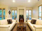 https://images.listonce.com.au/custom/160x/listings/47-victoria-crescent-mont-albert-vic-3127/482/01684482_img_05.jpg?sT5ASHSQD1Q