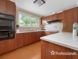 https://images.listonce.com.au/custom/160x/listings/47-waldau-court-doncaster-vic-3108/649/01525649_img_06.jpg?vzwicPvPu6A