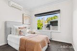 https://images.listonce.com.au/custom/160x/listings/47-waller-avenue-newington-vic-3350/652/01892652_img_26.jpg?V1UhV0AeDK8
