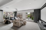 https://images.listonce.com.au/custom/160x/listings/47-wilson-street-diamond-creek-vic-3089/335/01726335_img_08.jpg?6IhHJ19KKAM